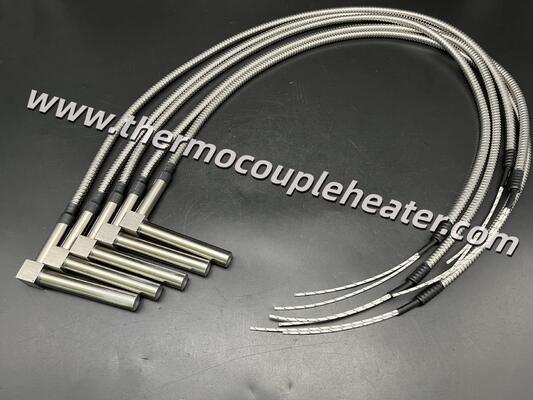 Riscaldamento ottimizzato per lo spazio: cartuccia riscaldante ad angolo retto di 90° con giunzione a cubo in acciaio